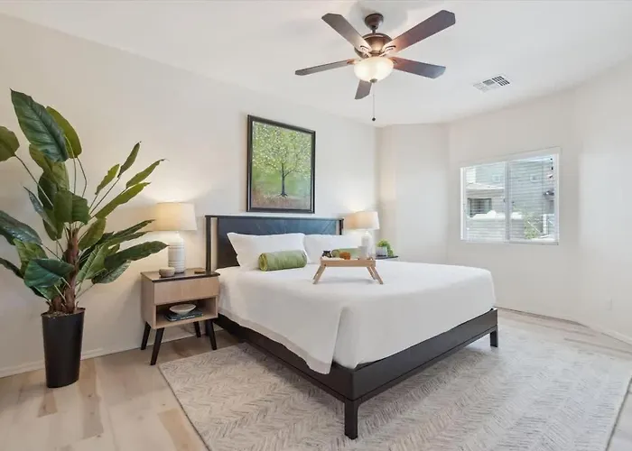 Panorama View - Mountain Views - Community Pool *